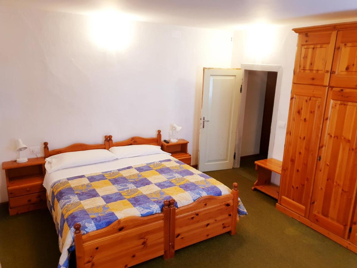 Albergo Trieste Lorenzago Di Cadore Eksteriør billede