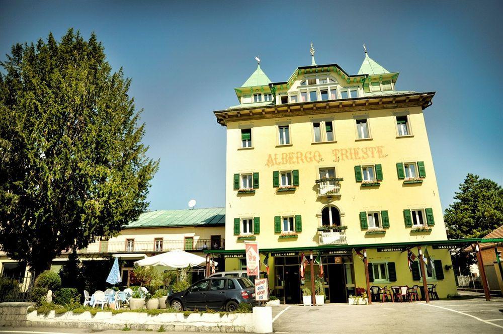 Albergo Trieste Lorenzago Di Cadore Eksteriør billede